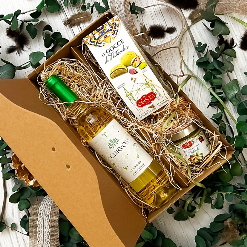 Zestaw prezentowy – Vinho Verde i pistacje | Winnica.pl